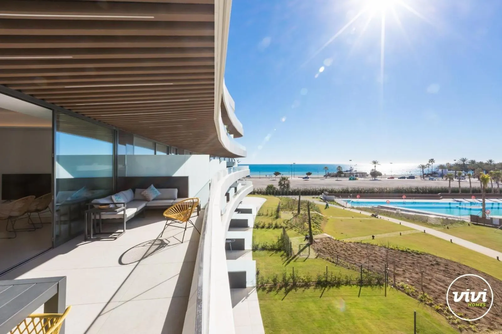 Vivi Homes - Bambu Pool, Gym, Sauna & Beach Torremolinos