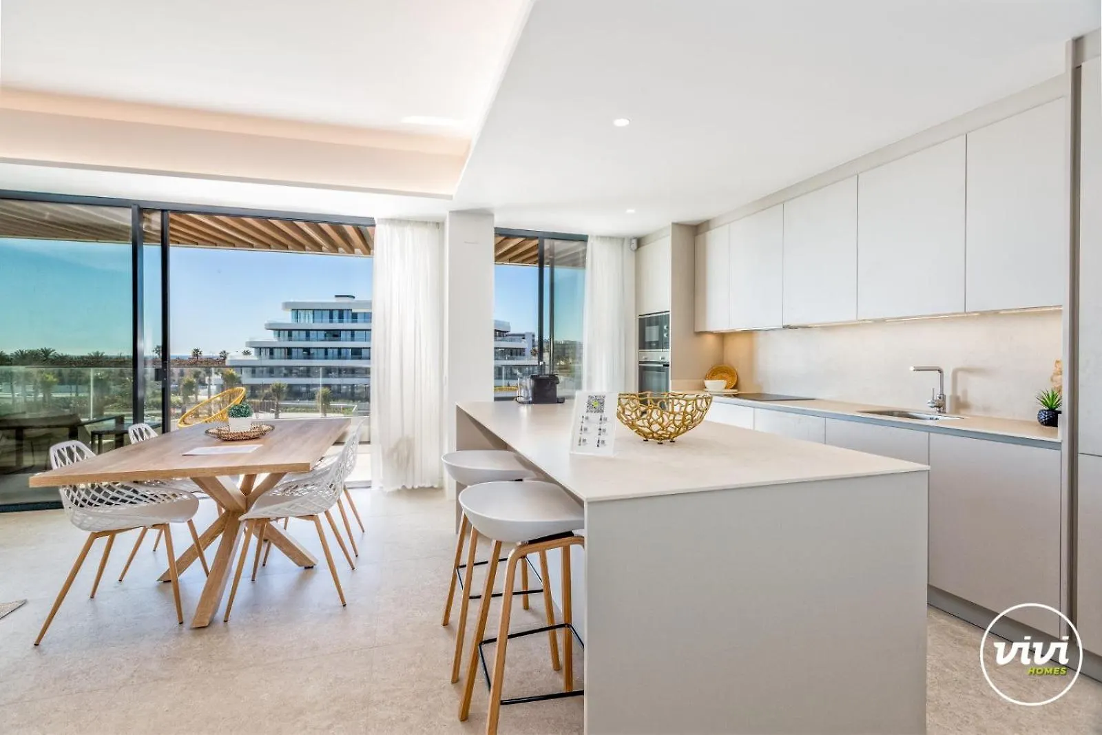 Vivi Homes - Bambu Pool, Gym, Sauna & Beach Torremolinos Apartment
