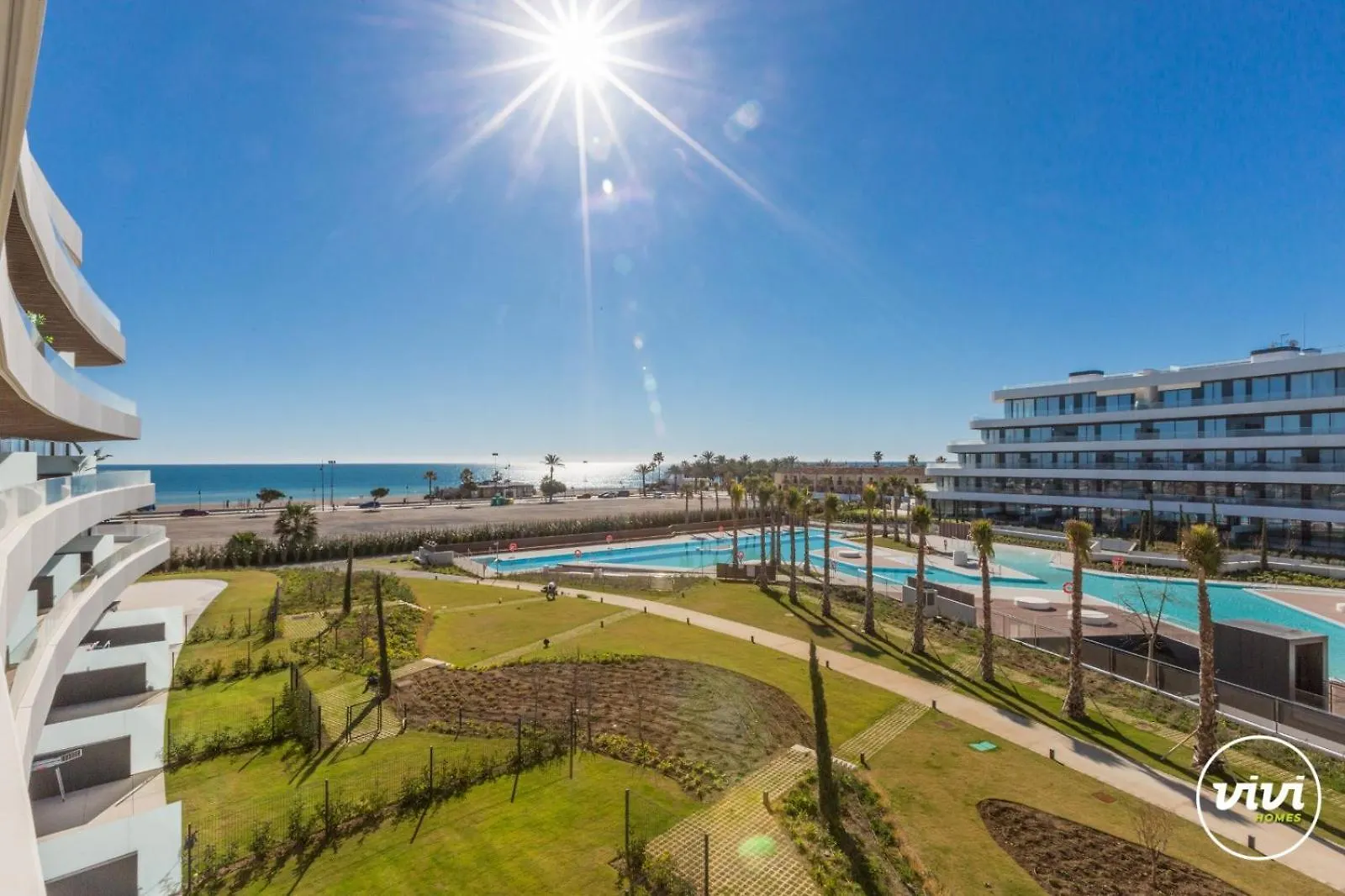 Vivi Homes - Bambu Pool, Gym, Sauna & Beach Torremolinos 0*,